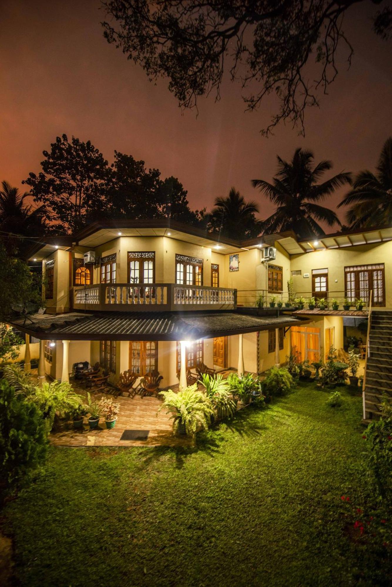 Wildlife Safari House Hotel Udawalawe Exterior photo